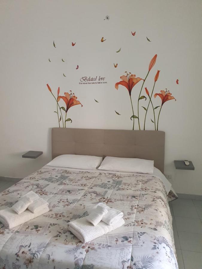 Le Tre Orchidee Bed & Breakfast Salerno Luaran gambar